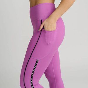 ZYIA Bright Lilac Piping Pocket Light n Tight 7/8 24” Size 4